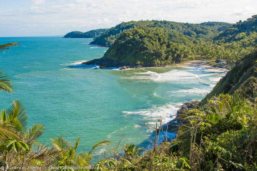 Imagem do mirante vista da linda Prainha.